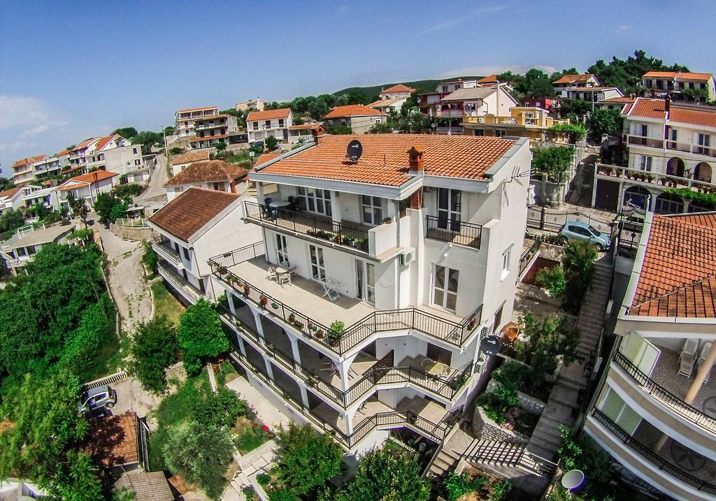 Apartments Cejovic 울친 외부 사진