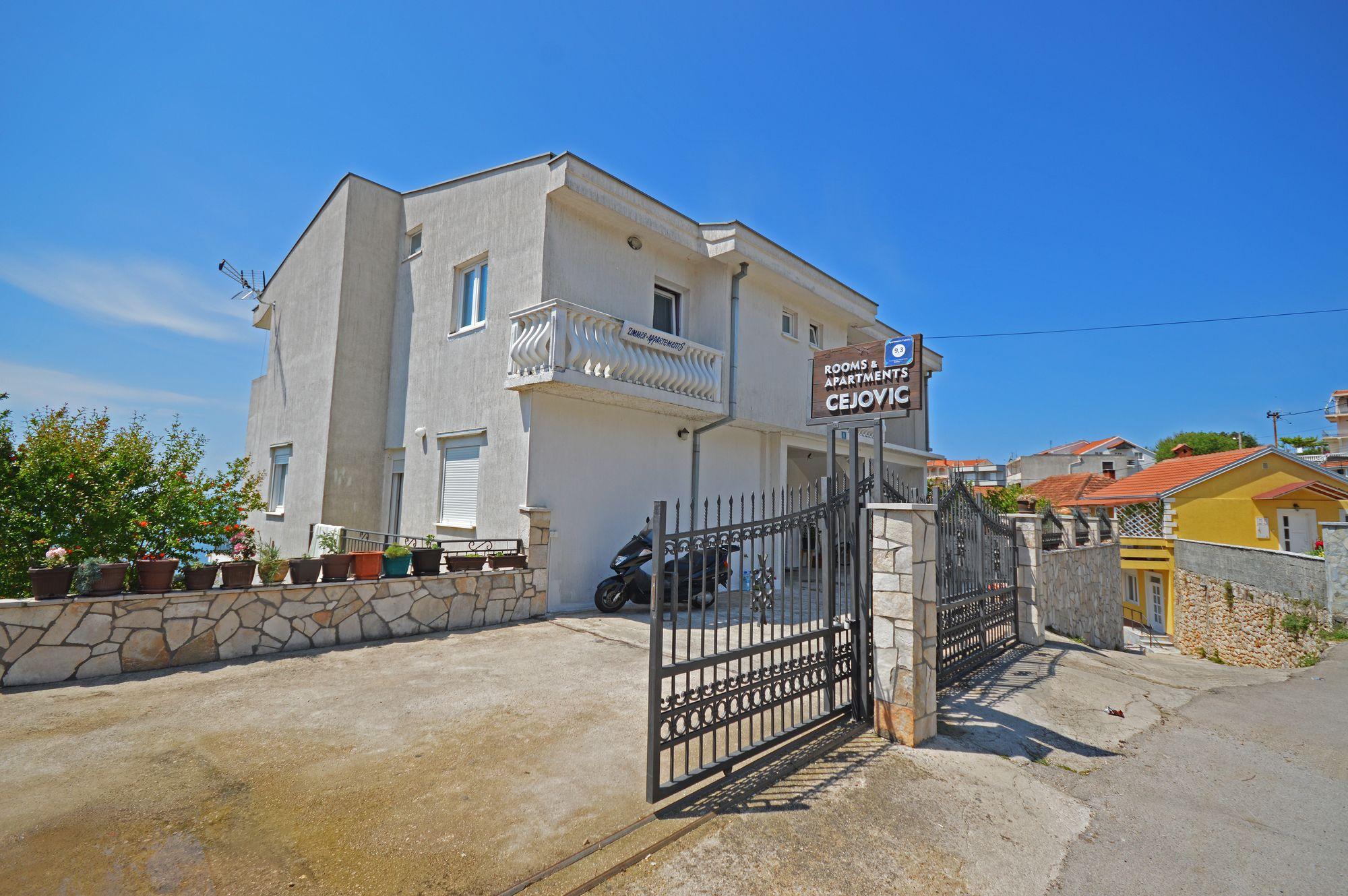 Apartments Cejovic 울친 외부 사진